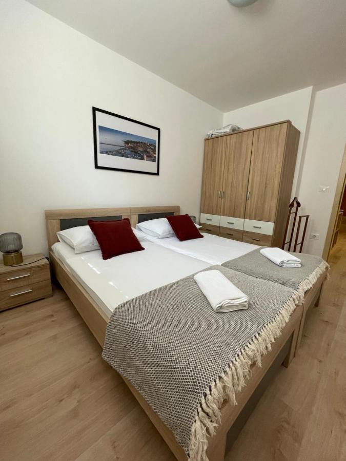 Apartment Sotlar Izola Exterior photo